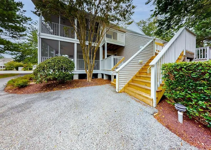 Sea Colony - 53063 Lakeshore