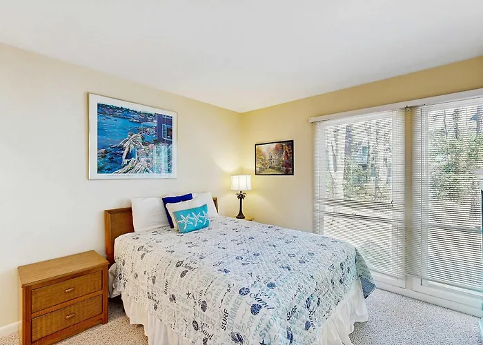 Sea Colony - 8406 Racquet